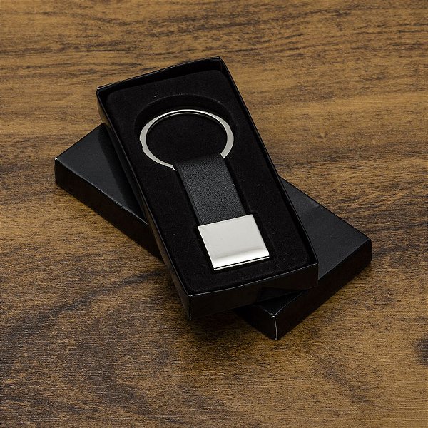 Chaveiro Metal com Couro. Cód. SK 10028