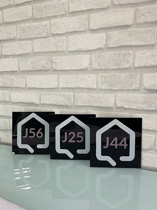 Placa em Acrílico para apartamento