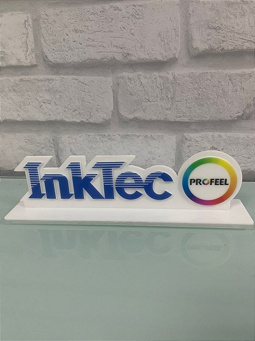 Logo de mesa com Impressão UV