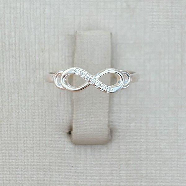 Anel infinito com zircônia Prata 925