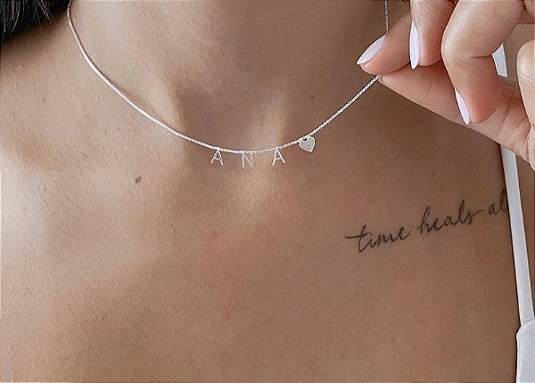 Colar letra pendurada Prata 925