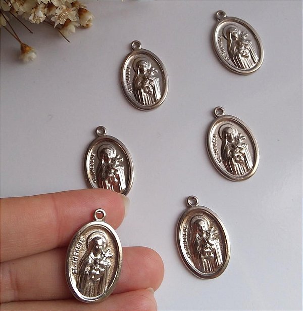 Medalha de Santa Teresinha do Menino Jesus