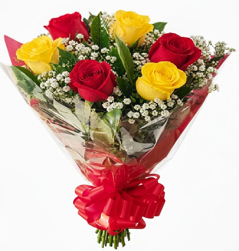 Buquê com 6 Rosas vermelha e amarela no Celofane e Laço