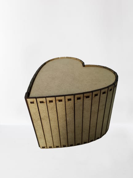 Caixa 15 x 15 x 12cm Coração Alta P - MDF