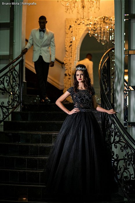 Vestido de Festa Debutante Preto Dois em Um Longo Bordado Ana Aluguel