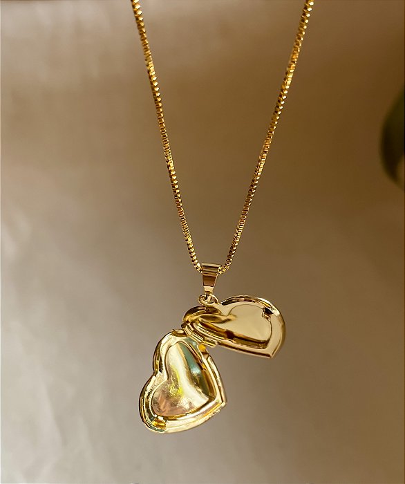 Relicário coração clean