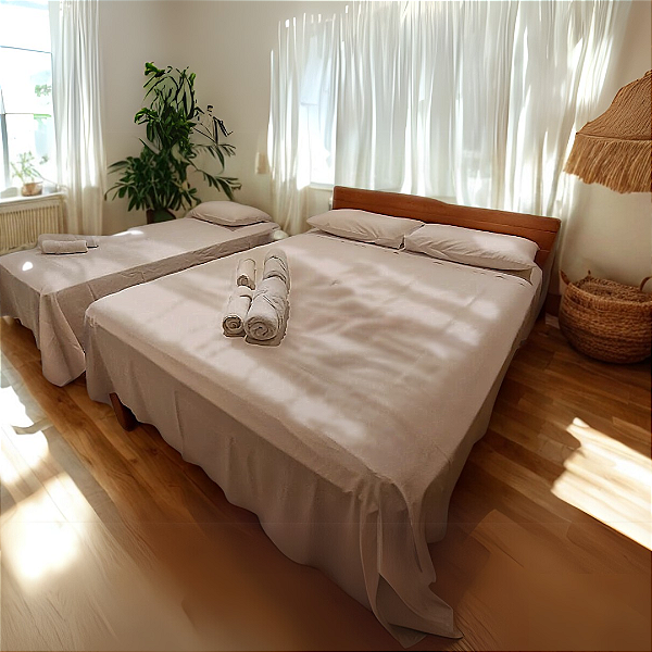 CAMA CASAL PADRÃO COM CABECEIRA PENAFORT 138 X 188 X 35