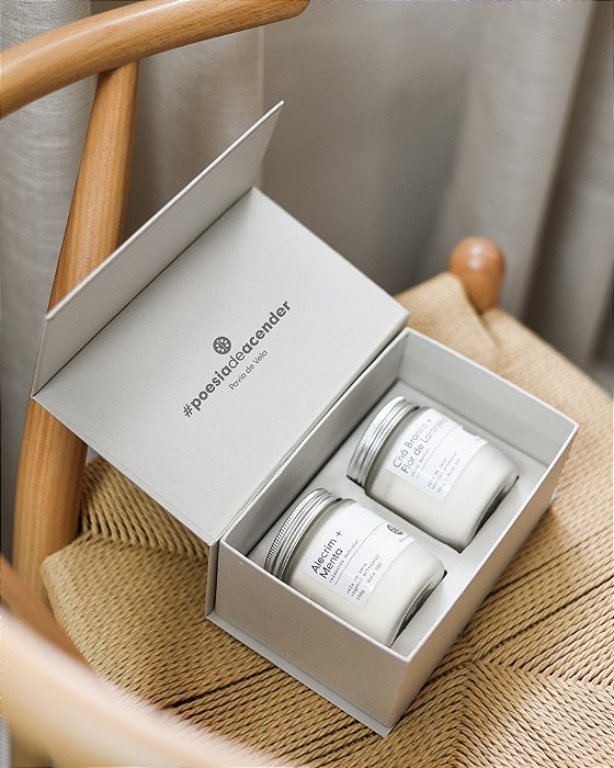 CAIXA + 2x velas de 190g + Acendedor | Presente Perfeito