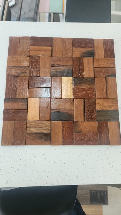 Pastilha Linha Madeira - 30x30
