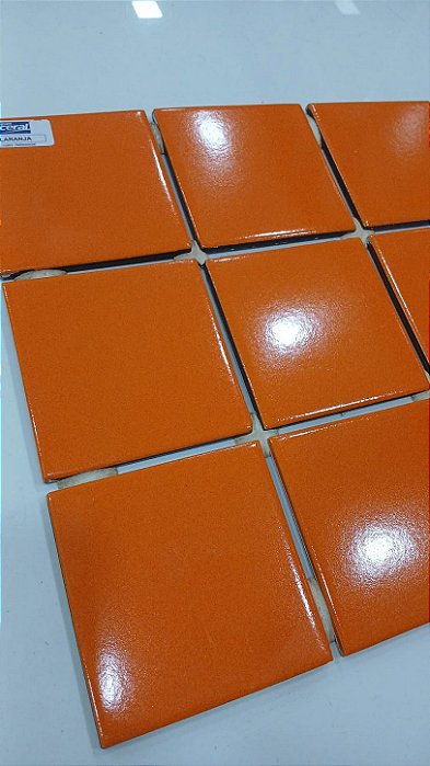 Revestimento Ceral 10x10 - Laranja Telado