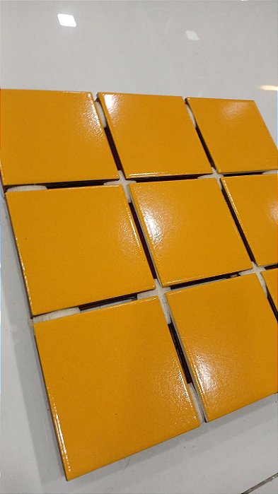 Revestimento Ceral 10x10 - Amarelo Telado