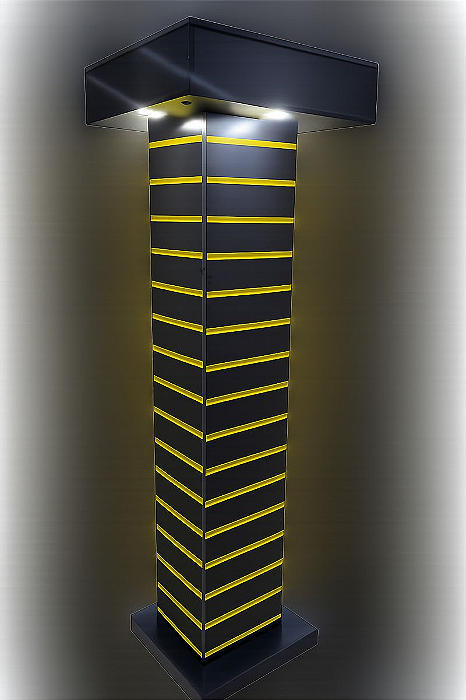 Gôndola Torre loja com Iluminação bivolt - 4 faces ( expõe dos 4 lados) - Rodas na Base - Canaletas de PVC - 2,1 m Altura - MFDF18 mm Reforçado