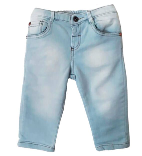 calça jeans com moletom infantil