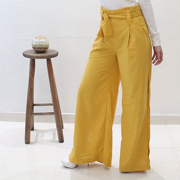 calça pantalona linho cru