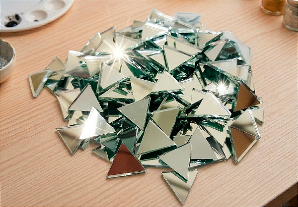 Espelho Triangulo de Vidro no tamanho 20x23mm - 100 Peças Soltas - Artesanatos - Mandalas - Mosaicos - Veja a Descrição antes de Comprar.
