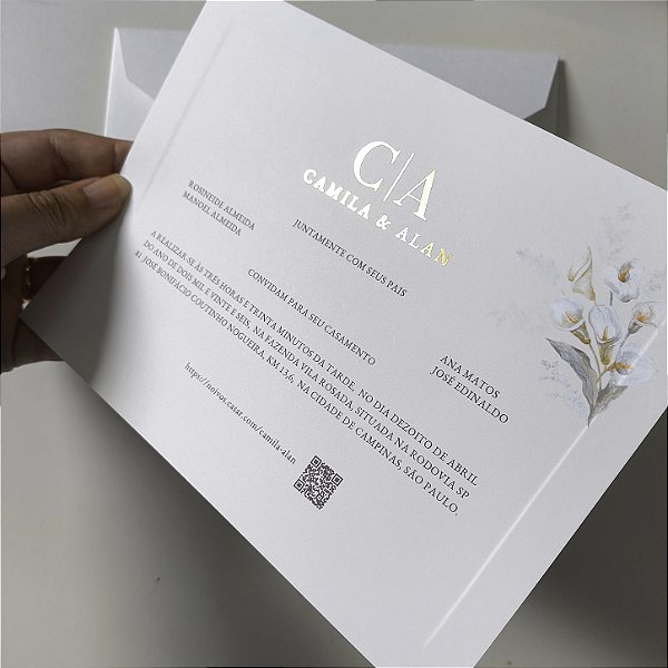 Convite Casamento c/ Envelope Relevo Seco Metalizado Borda em Relevo