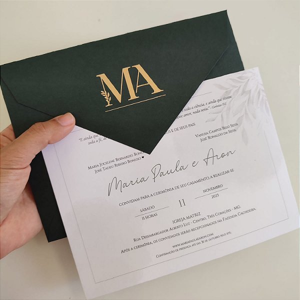 Convite Casamento Envelope Verde Escuro C/ Iniciais Metalizadas