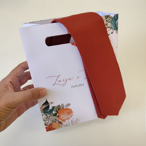Sacola Padrinhos com Gravata Terracota Oxford