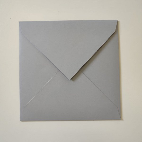 Envelope Quadrado Cinza