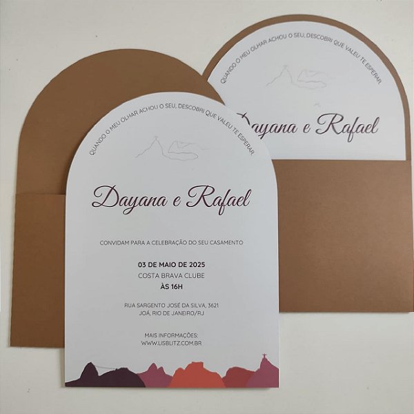 Convite Casamento Arco Vertical Marrom Mocha Mousse