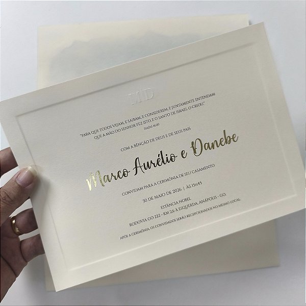 Convite Casamento Envelope Luxo Aba reta Marfim Aquarela Lacre de Cera Borda Relevo Metalizado Relevo Seco