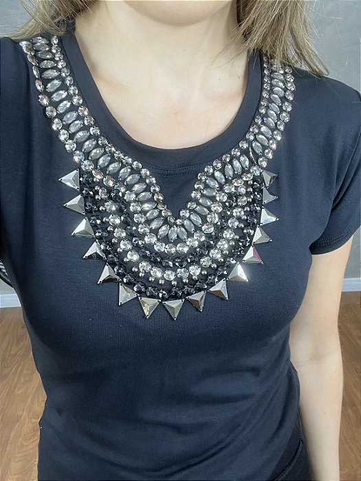 Tshirt Feminina Turquia Decote Redondo Preta