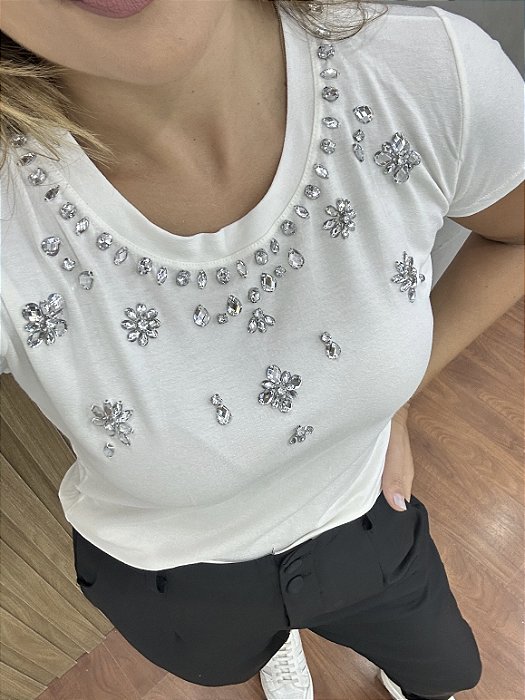 Tshirt Feminina Decote Redondo Off White Fiona