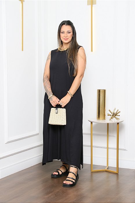 Vestido Midi Evasê Estela Preto