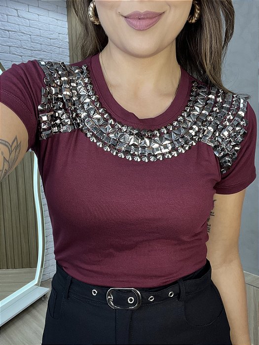 Tshirt Feminina Decote Redondo Vinho Nadia