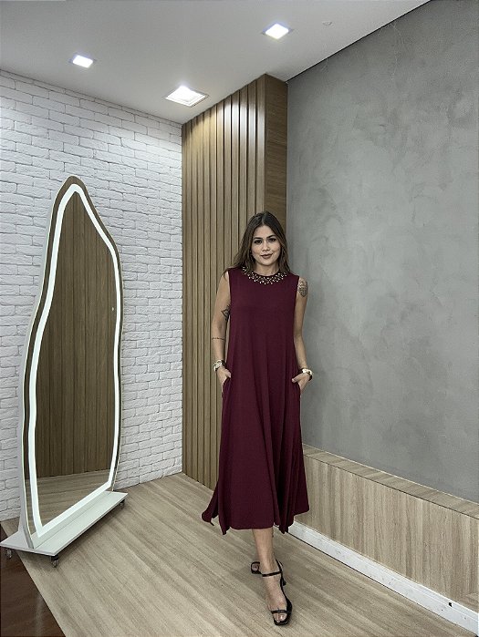 Vestido Midi Evasê Vinho Tunisia