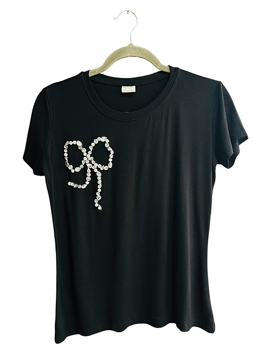 Tshirt Feminina Decote Redondo Preta Dora
