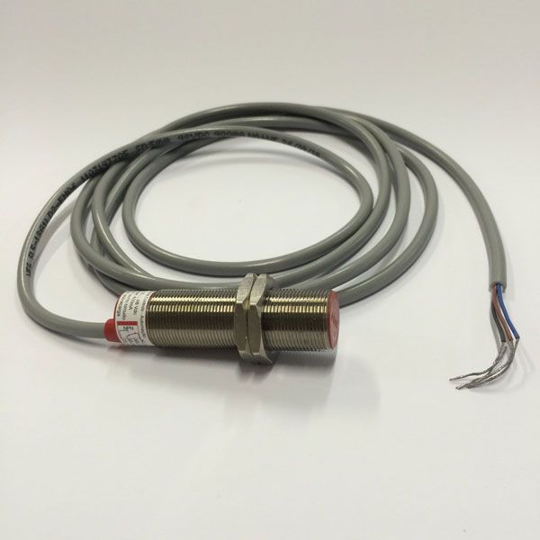 SENSOR STOP DA DIRECAO - NPN - PR 16 - Código 0431003