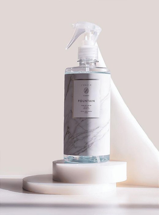 Agua perfumada fountain