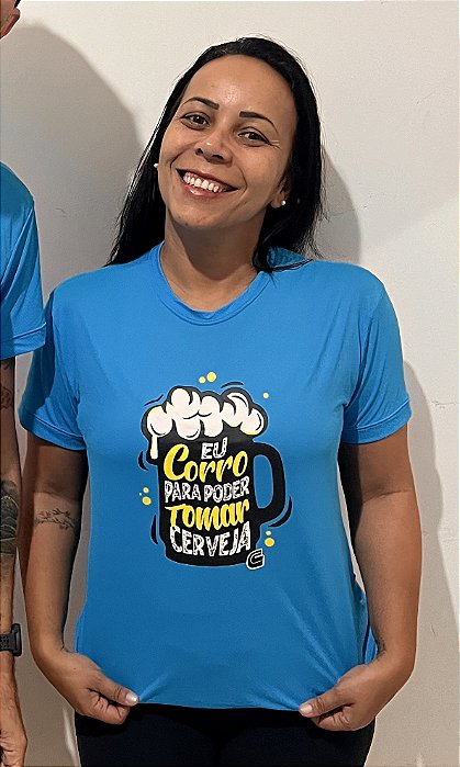 Camiseta Corro pra poder beber  - BABY LOOK