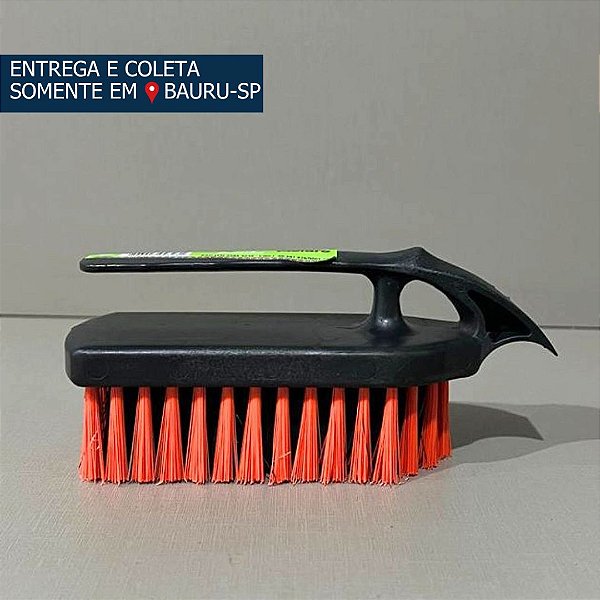 Escova Roupa Plástica c/alça