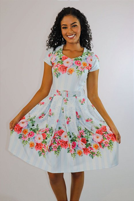 vestido midi rodado com pregas e cinto moda evangélica