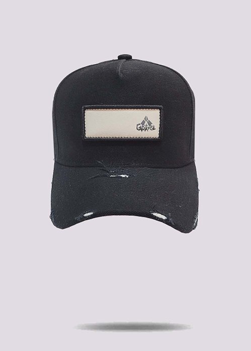 Boné snapback aba curva preto com puídos