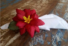 Porta Guardanapos / Flores de Tecido - Bico de Papagaio - Pct com 24 Unidades