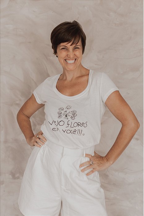 Camiseta Baby Look em Malha PET Reciclada - Flores