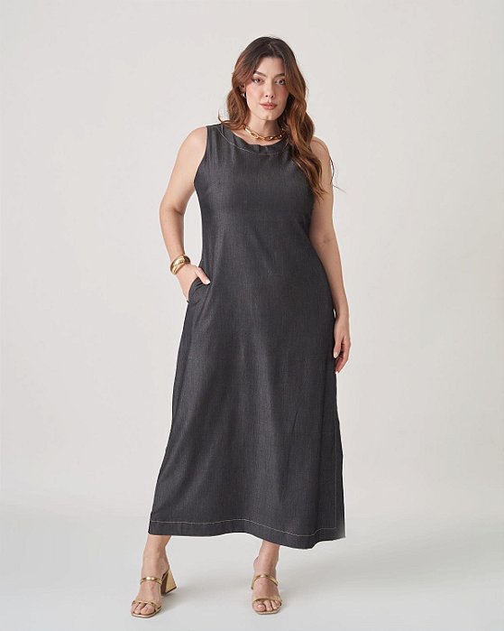 Vestido Stella preto plus size