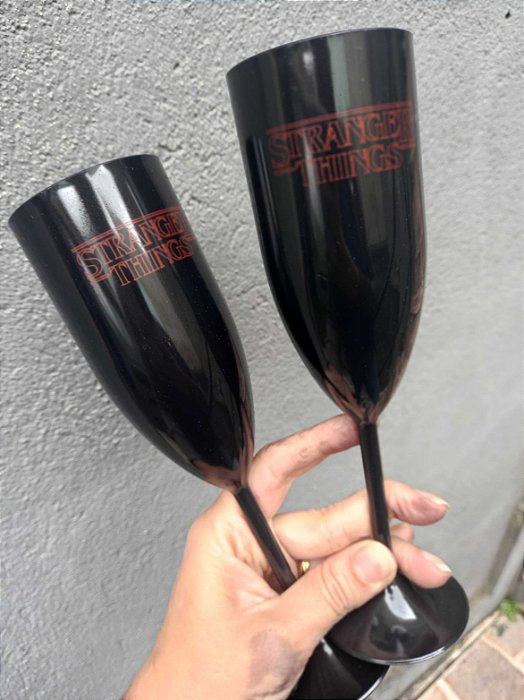 Taça Stranger Things