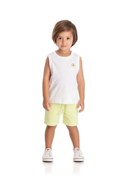 Conjunto Infantil de Regata em Meia Malha Branca com Bordado de Coqueiro e Bermuda em Moletinho sem Felpa TMX