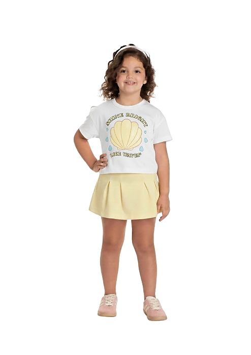 Conjunto Infantil Feminino com Camiseta Branca Cropped com Short Saia Amarelo Claro Baby Vest