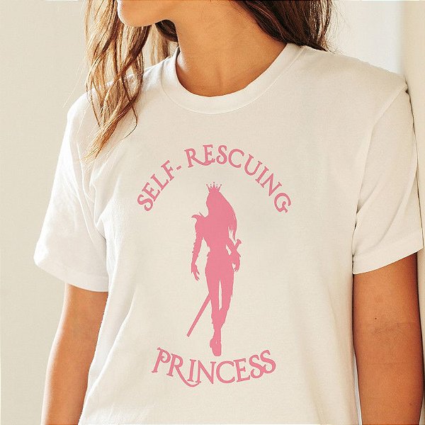 Camiseta Self-Rescuing Princess