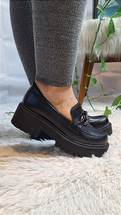 Mocassim Solado Alto Tratorado Corrente Napa Preto