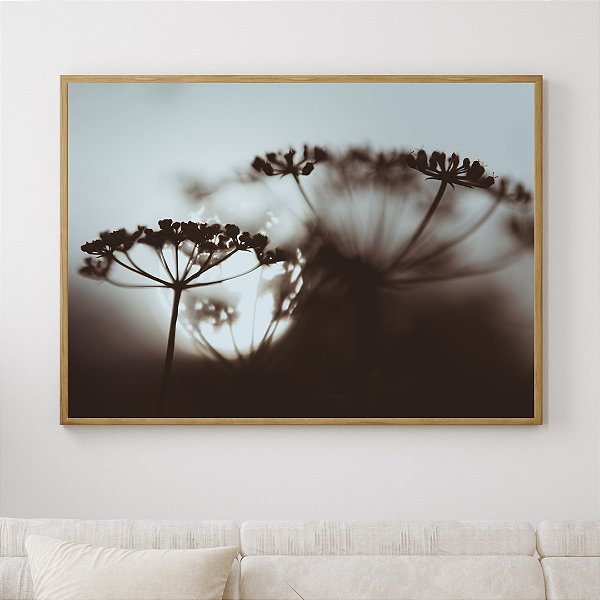 Quadro Decorativo flores escuras.