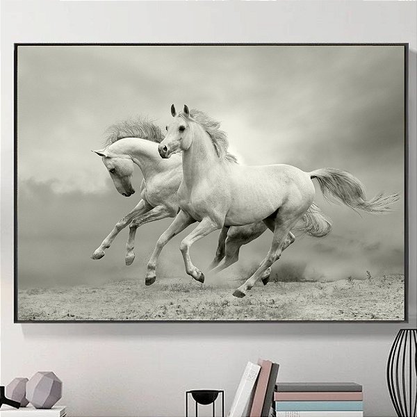 Quadro Decorativo Cavalos Brancos.