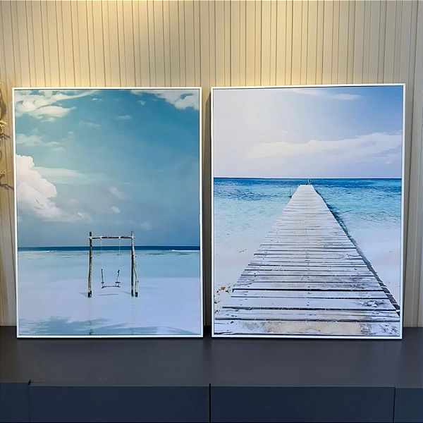 Conjunto com 2 quadros Mar Azul - medida 60x80cm cada. Impresso em Canvas com moldura filete branca.