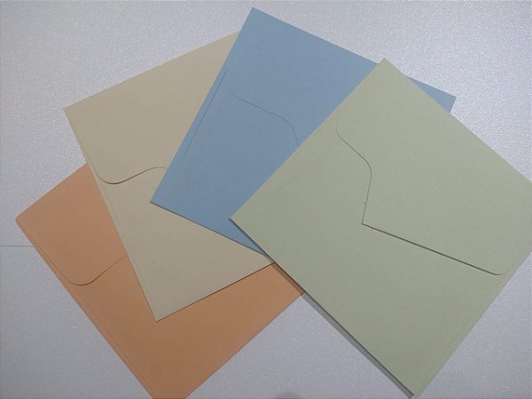 Envelope 10x10cm com 50 envelopes - Diversas Cores