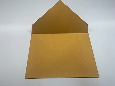 ENVELOPE CONVITE 16,5X22,5  MARRAKECH MOSTARDA 120G C/ 10 UN